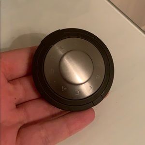 Becca Cosmetics Cream Highlighter